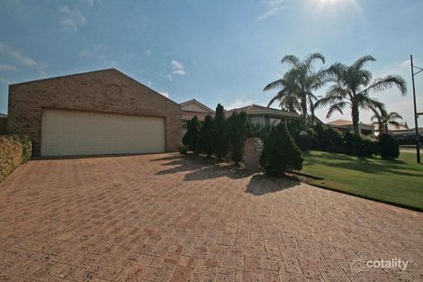 Property photo of 20 Camargue Green Secret Harbour WA 6173