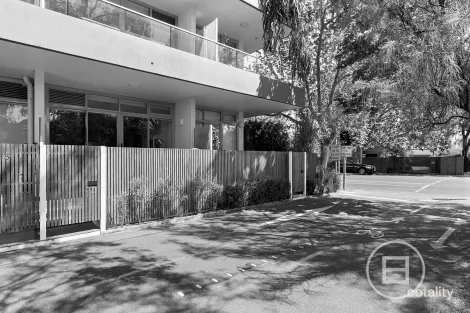 Property photo of 354-356 Barkly Street Elwood VIC 3184