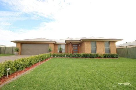 32 Holmwood Dr, Dubbo, NSW 2830