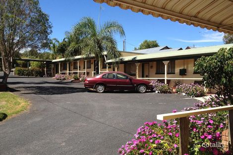 150-152 Caswell St, Peak Hill, NSW 2869