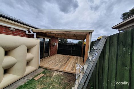 Property photo of 6 Hoddle Court Cranbourne VIC 3977
