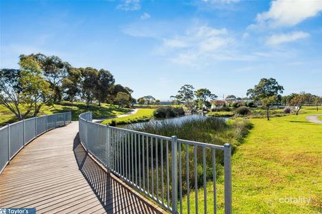 Property photo of 4 Lakeridge Circuit Burton SA 5110