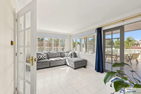 Property photo of 5 Olden Crescent Yass NSW 2582