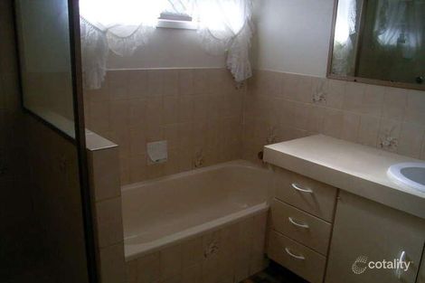 11 Ocean View Pl, Elliott Heads, QLD 4670