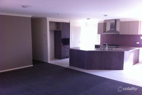 Property photo of 10 Playhouse Avenue Cairnlea VIC 3023