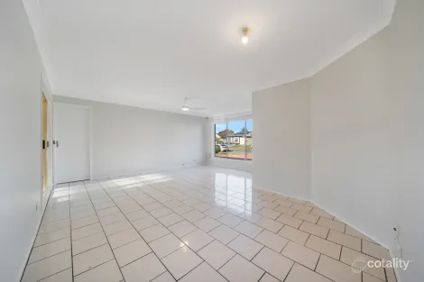 Property photo of 36 Glendower Street Rosemeadow NSW 2560