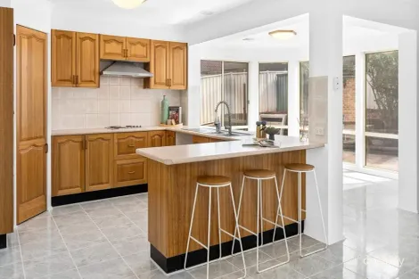 Property photo of 4 Hambledon Way West Hoxton NSW 2171