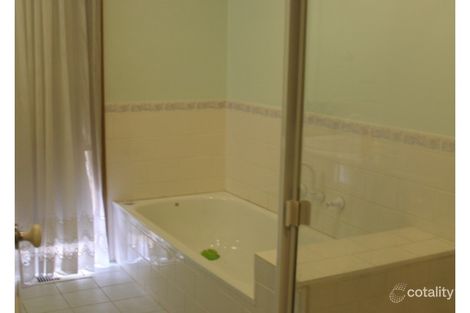 Property photo of 8 Billanook Way Chirnside Park VIC 3116