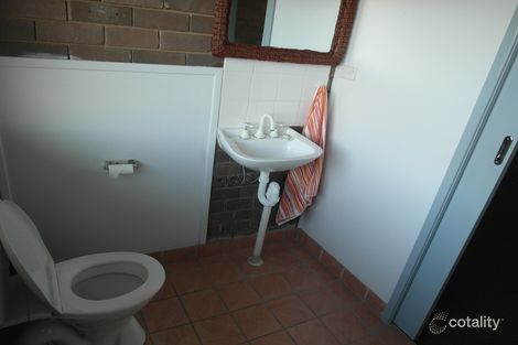 Property photo of 20 Monaro Street Queanbeyan NSW 2620