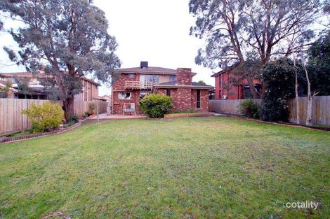 Property photo of 27 Wakley Crescent Wantirna South VIC 3152
