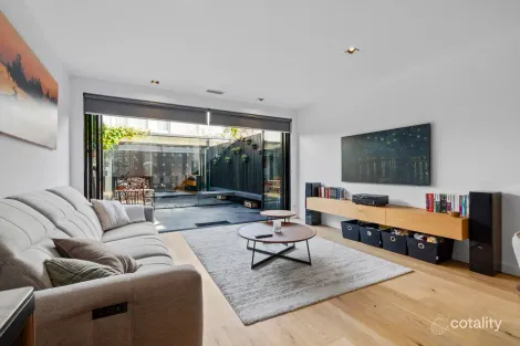 Property photo of 9 Spring Street East Port Melbourne VIC 3207