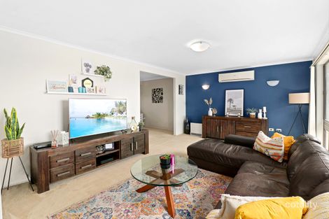 Property photo of 32 Leicester Way St Clair NSW 2759