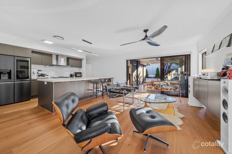 Property photo of 6 Jonas Circuit Holmview QLD 4207