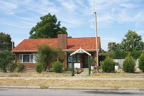 407 Hardey Rd, Cloverdale, WA 6105