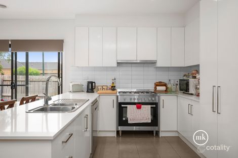 Property photo of 39 Campaspe Drive Whittlesea VIC 3757