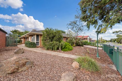 Property photo of 16 Wanaka Drive Taylors Lakes VIC 3038