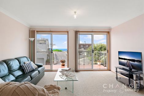 Property photo of 3/92 Copacabana Drive Copacabana NSW 2251