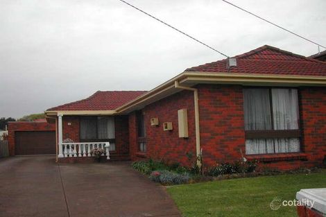 Property photo of 18 Redpath Close Oakleigh South VIC 3167