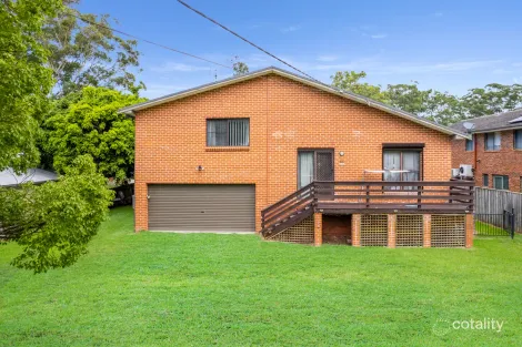 Property photo of 38 Geoffrey Road Chittaway Point NSW 2261
