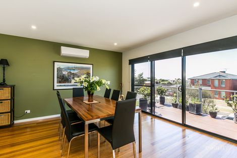 Property photo of 17 Golden Beach Way Torquay VIC 3228