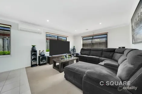 Property photo of 11 Chambly Drive Mickleham VIC 3064