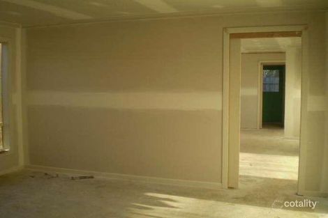 Property photo of 21 Garnet Close Skye VIC 3977