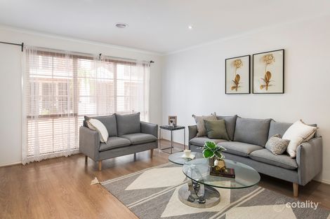 Property photo of 17 Botanic Walk Mont Albert North VIC 3129