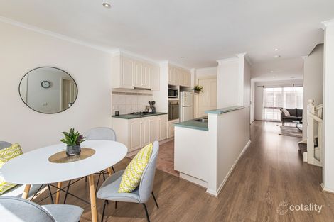 Property photo of 17 Botanic Walk Mont Albert North VIC 3129