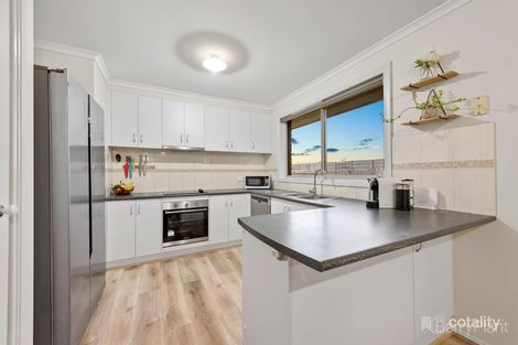 Property photo of 14 Milla Way Koo Wee Rup VIC 3981