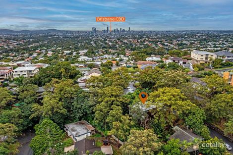 15 Cluden St, Holland Park West, QLD 4121