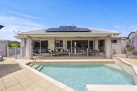 30 WIMMERA CRES, UPPER COOMERA, QLD 4209