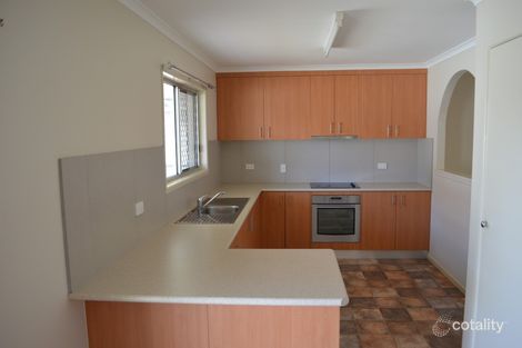 Property photo of 1 Wilby Place Emerald QLD 4720