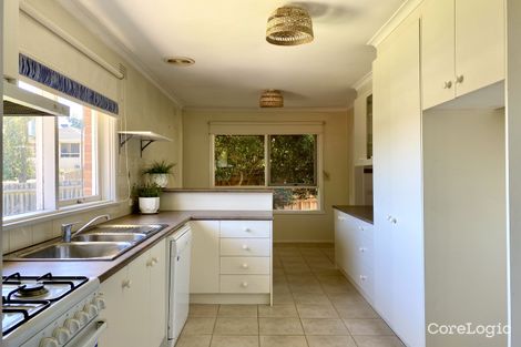 Property photo of 31 Busst Drive Watsonia North VIC 3087