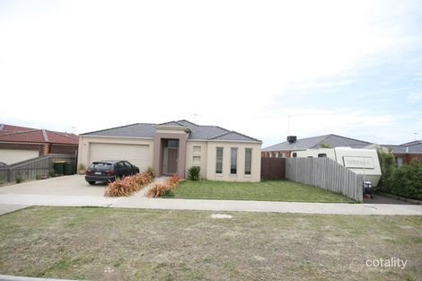 15 Ironbark St, Waurn Ponds, VIC 3216