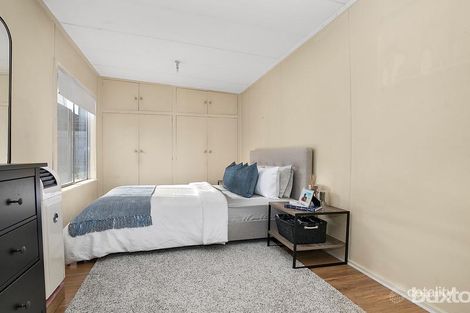 Property photo of 8 Frank Avenue Clayton South VIC 3169