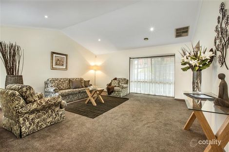 Property photo of 37 Balwyn Road Bulleen VIC 3105