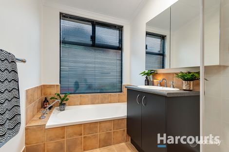 Property photo of 23 Ossian Way Kinross WA 6028