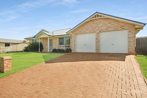 Property photo of 28 Patron Crescent Glenvale QLD 4350