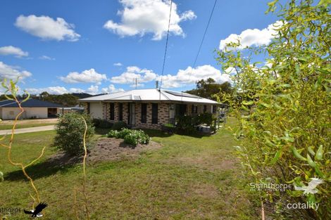 Property photo of 15 Calvert Road Glen Aplin QLD 4381