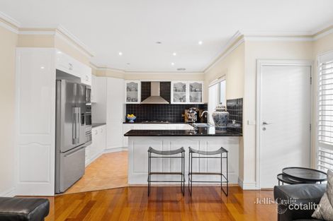 Property photo of 12A Nightingale Close Donvale VIC 3111