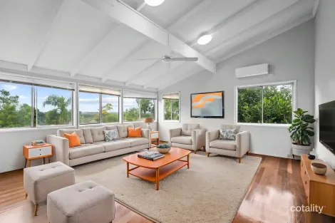 Property photo of 8 Firefly Street Durack QLD 4077