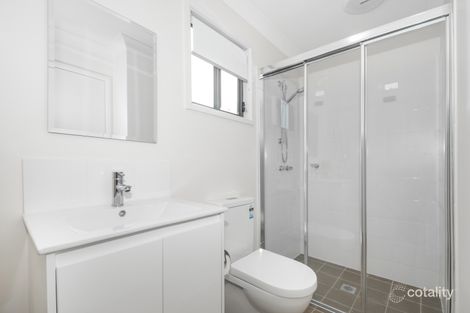 Property photo of 22 Thornbury Avenue Unanderra NSW 2526