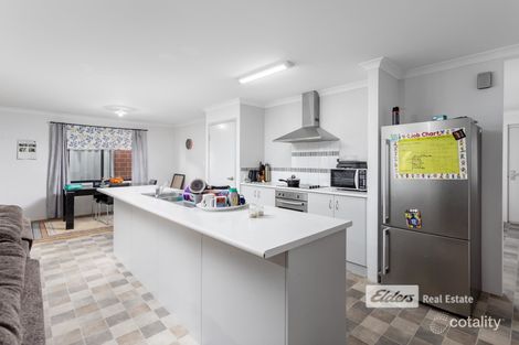 Property photo of 14 Wuraming Bend Dalyellup WA 6230
