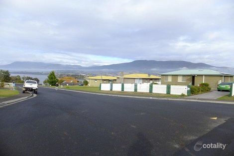Property photo of 6 Crosby Place Herdsmans Cove TAS 7030