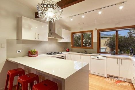 2 Lowan Ave, Templestowe Lower, VIC 3107