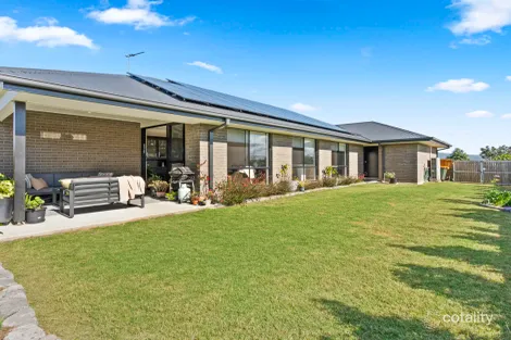 Property photo of 38 Gunsynd Drive Beaudesert QLD 4285