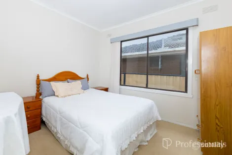 Property photo of 18 Elliot Street Kings Park VIC 3021