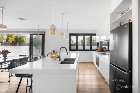 Property photo of 513 Centre Road Bentleigh VIC 3204