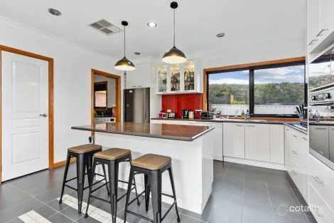 Property photo of 26 Dundale Crescent Estella NSW 2650