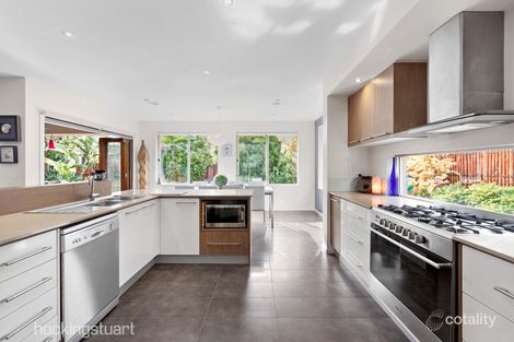 Property photo of 10 Sunseeker Chase Point Cook VIC 3030